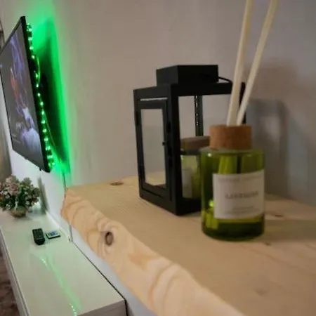 Апартаменты Tra Mare E Collina House Free Parking