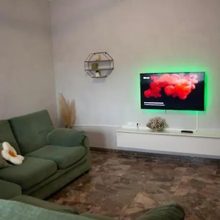 Апартаменты Tra Mare E Collina House Free Parking Порто-Сант'Эльпидио